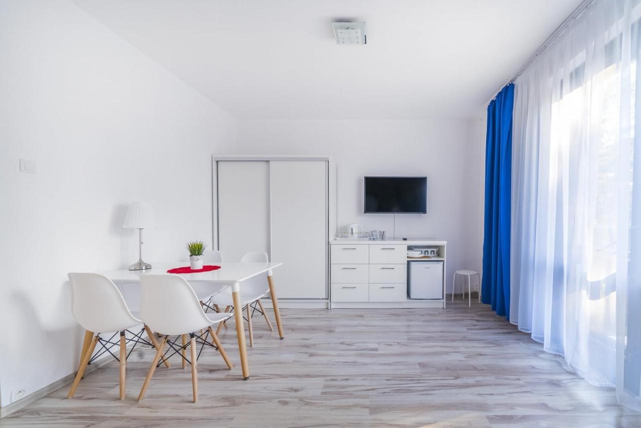 Villa Azalia Jastrzebia Gora Bagian luar foto