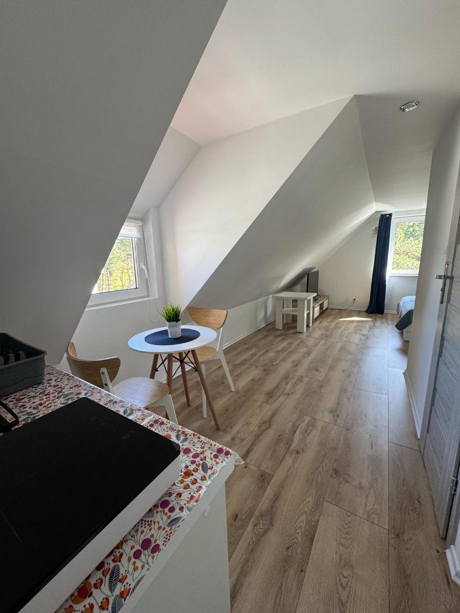 Villa Azalia Jastrzebia Gora Ruang foto
